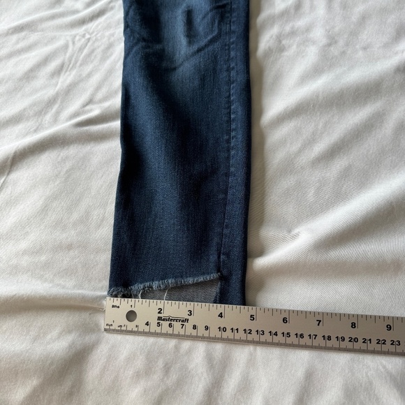 Mother STUNNER Zip Ankle Step‎ Fray Jeans Medium Wash 28 A Trip Down Memory Lane - Picture 15 of 16